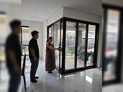 Sliding Door 1