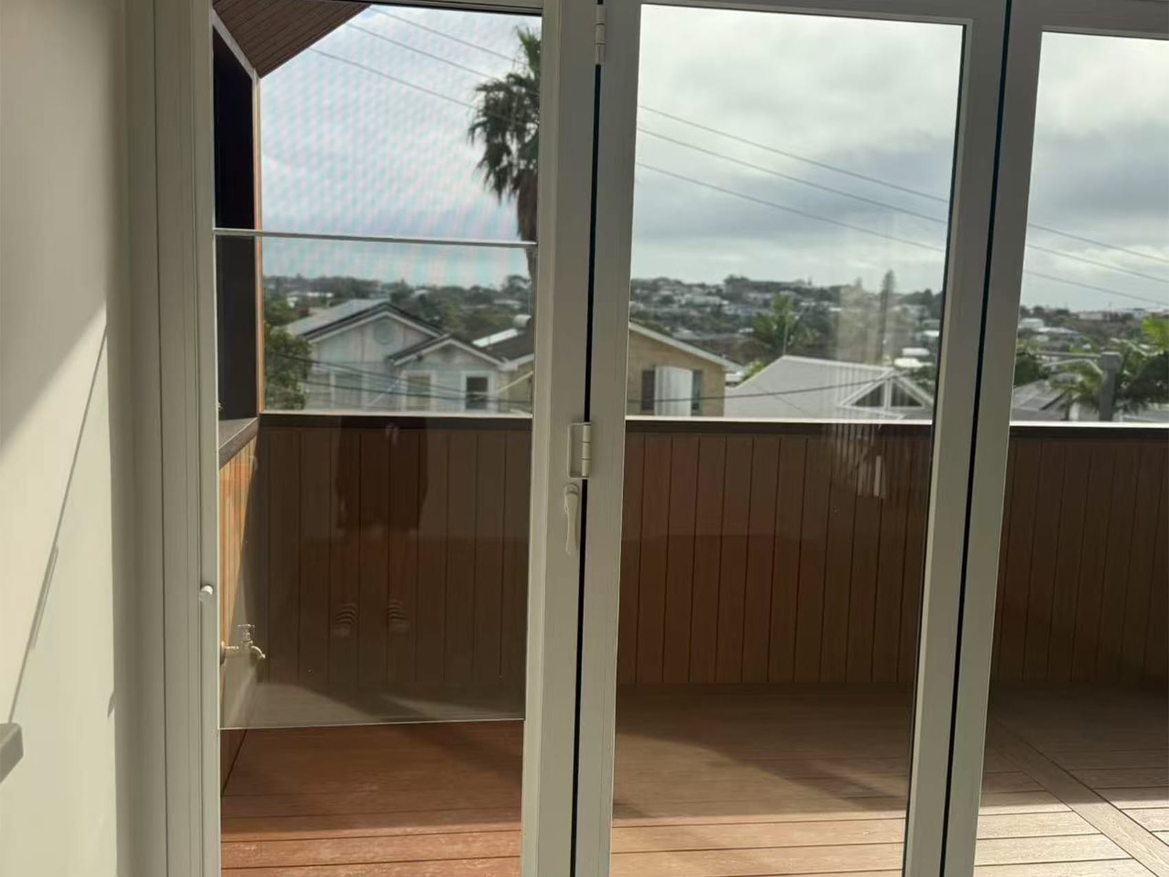 Bi-Folding Door 2