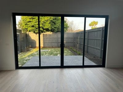 Sliding Door 5